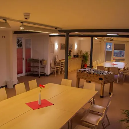 Haus Des Jugendrotkreuzes -stadthaus- Guest house *